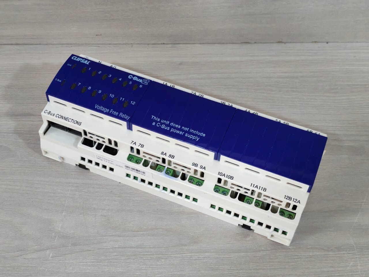 Clipsal L5512RVF 12 CLIPSAL L5512RVF 12 CH VOLTAGE RELAY (MFG. 2005) -W/O C-BUS POWER SUPPLY 4