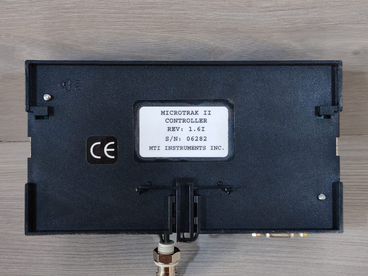 MTI INSTRUMENTS LTC-025-02 , MICROTRAK II , S82K-03024 MTI LTC-025-02 LASER SENSOR / MICROTRAK II CONTROLLER / OMRON S82K-03024 8