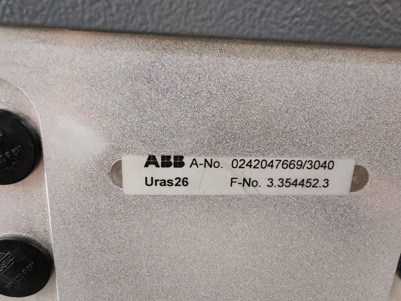 ABB PANEL-100 ABB EL3040 GAS ANALYZER PANEL 100-240VAC 50-60Hz 10