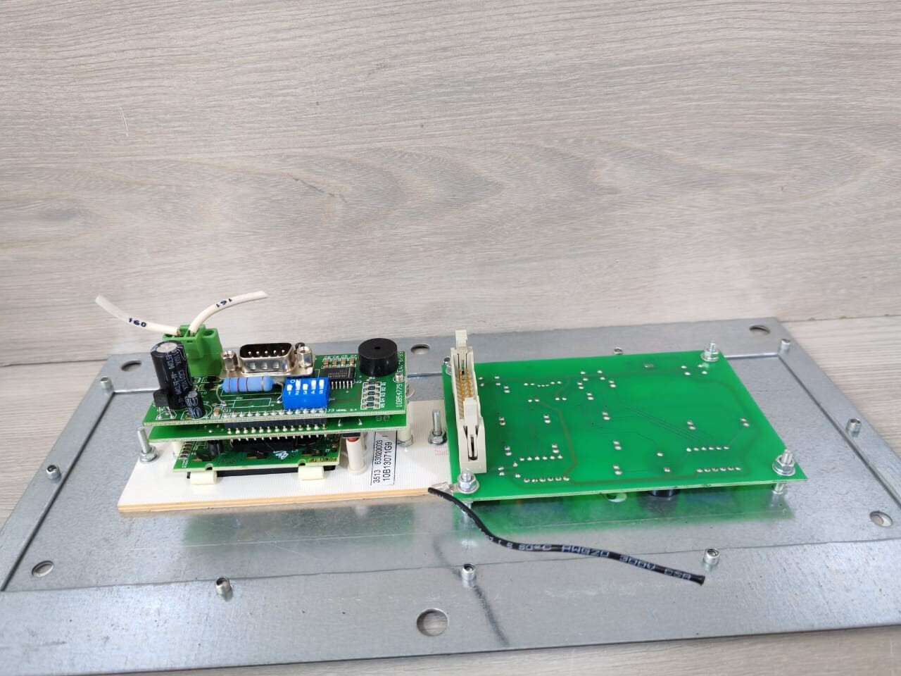 UNKNOWN DISPLAY Panel Monitoring Display Cover Only ( Cross) 7