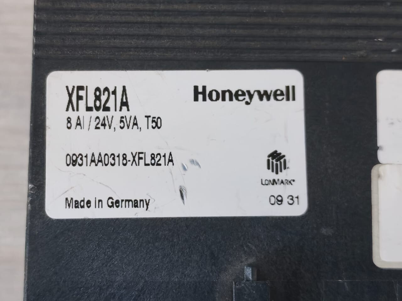 Honeywell XFL821A HONEYWELL XFL821A ANALOG INPUT MODULE -WITHOUT COVER & WITHOUT BASE 2