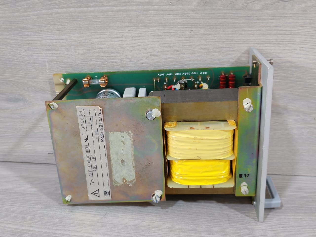 ABB GTF004 BBC METRAWATT GTF 004000R01 220 VAC METRAMATIC GTF004 5