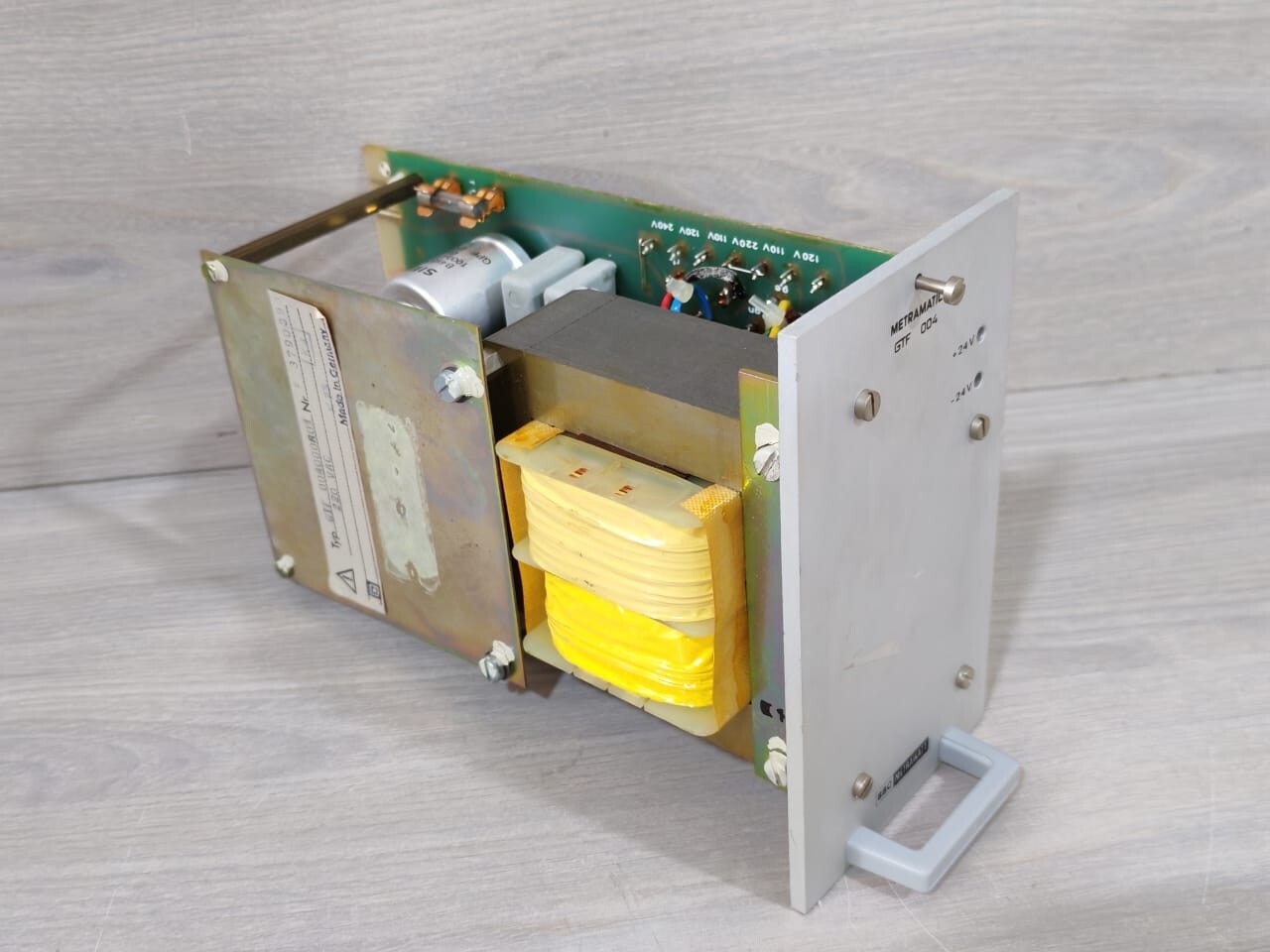 ABB GTF004 BBC METRAWATT GTF 004000R01 220 VAC METRAMATIC GTF004 10