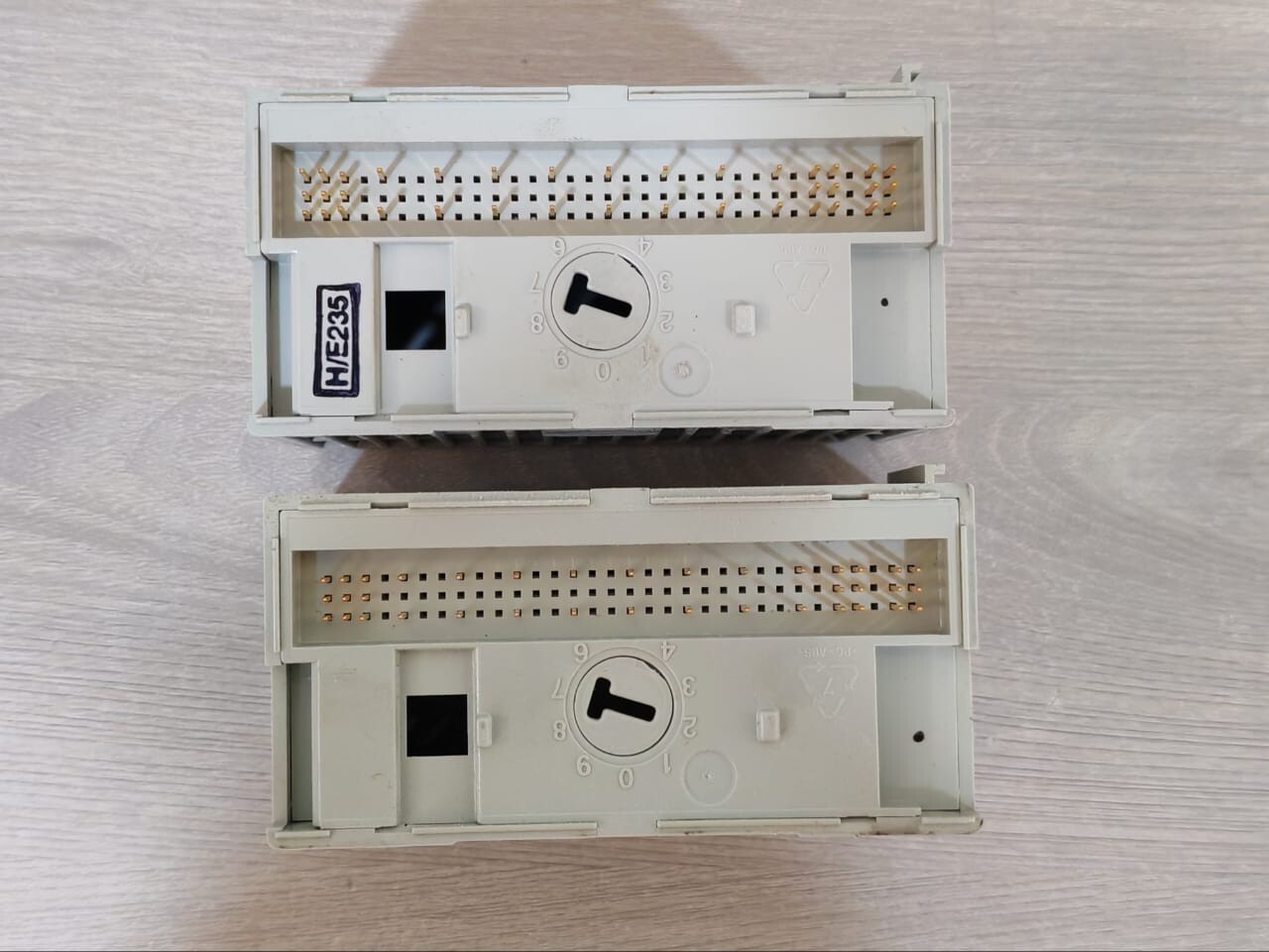 ABB S200-OB16 ABB S200-OB16 Digital Output Module P/n: 490176060 7