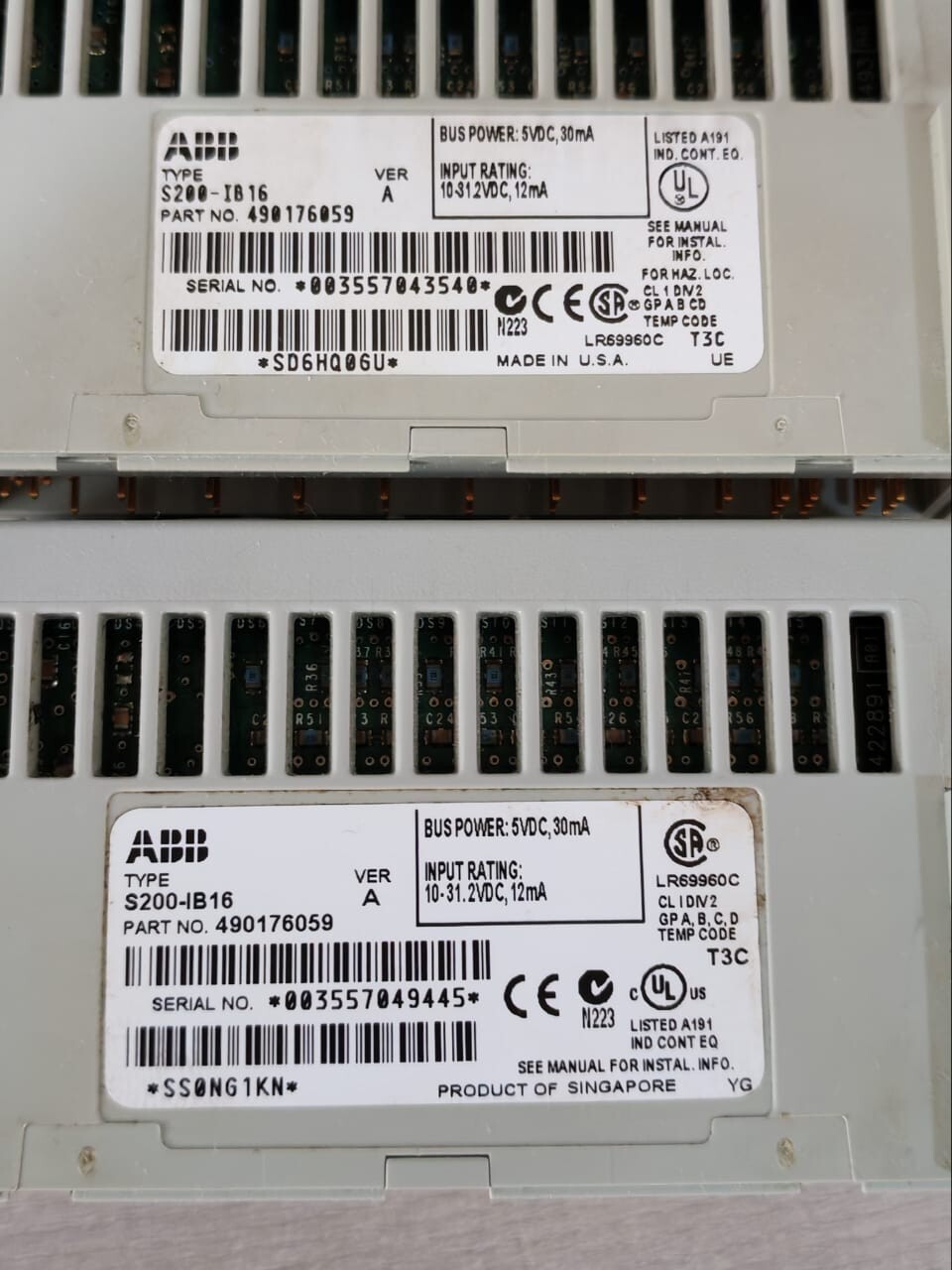 ABB S200-IB16 ABB S200-IB16 PLC MODULE P/n: 490176059 Ver. A 3