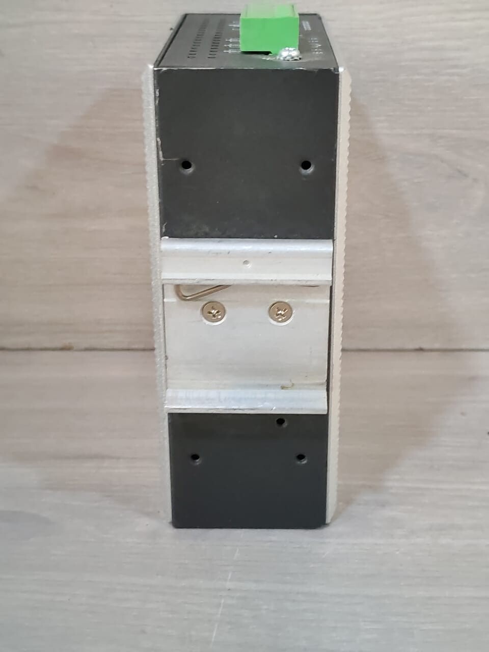Moxa EDS-308-SS-SC MOXA EDS-308-SS-SC REV.2.1 P/N 1201003084015 ETHERNET SWITCH 10