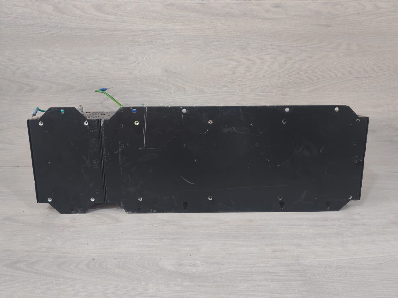 Honeywell 900R08R-0101 Honeywell HC900 Controller 900R08R-0101 8-Slot Redundant PS Ext. Rack 5