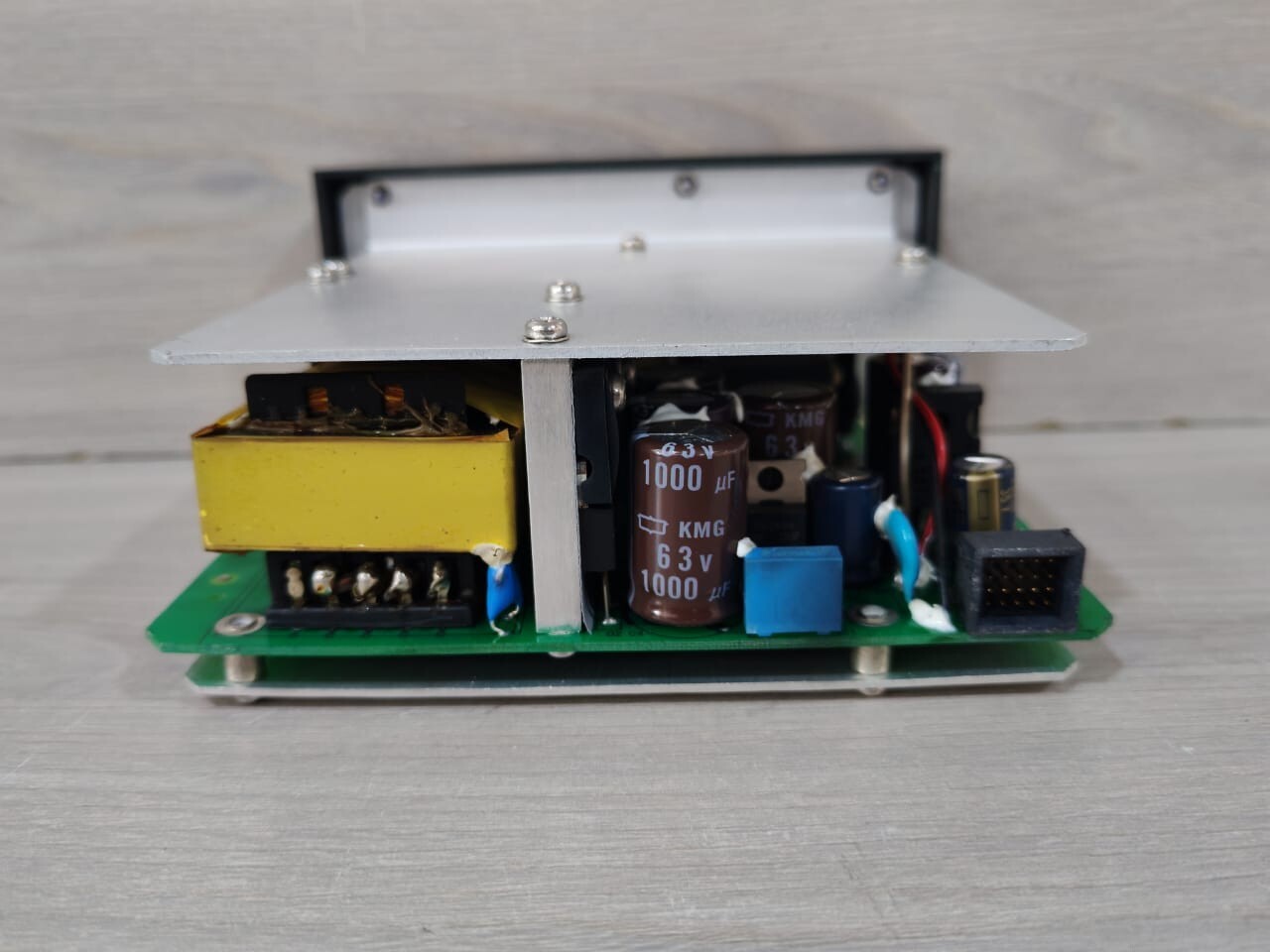 Honeywell 900P01-0001 Honeywell HC900 CONTROLLER 900P01-0001 Power Supply Module 7