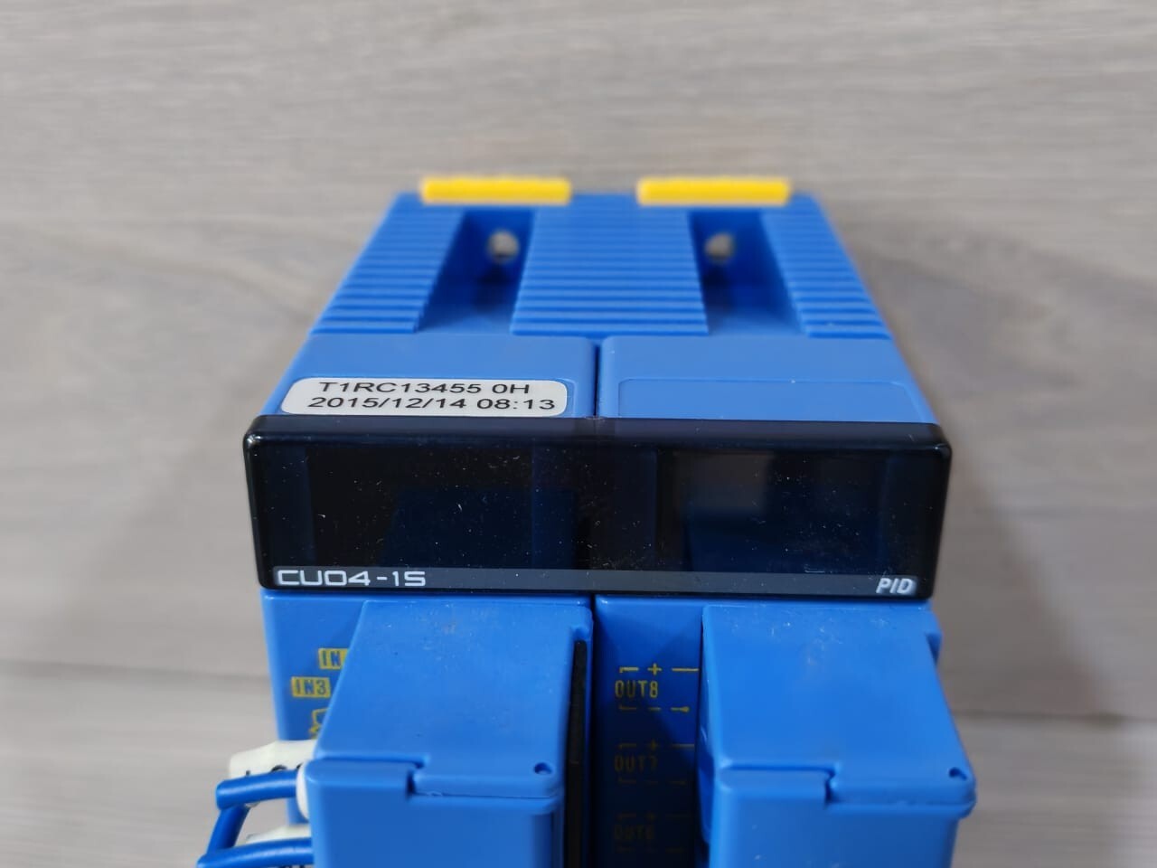 Yokogawa F3CU04-1S YOKOGAWA F3CU04-1S REV.08.13 TEMPERATURE PID CONTROL 2
