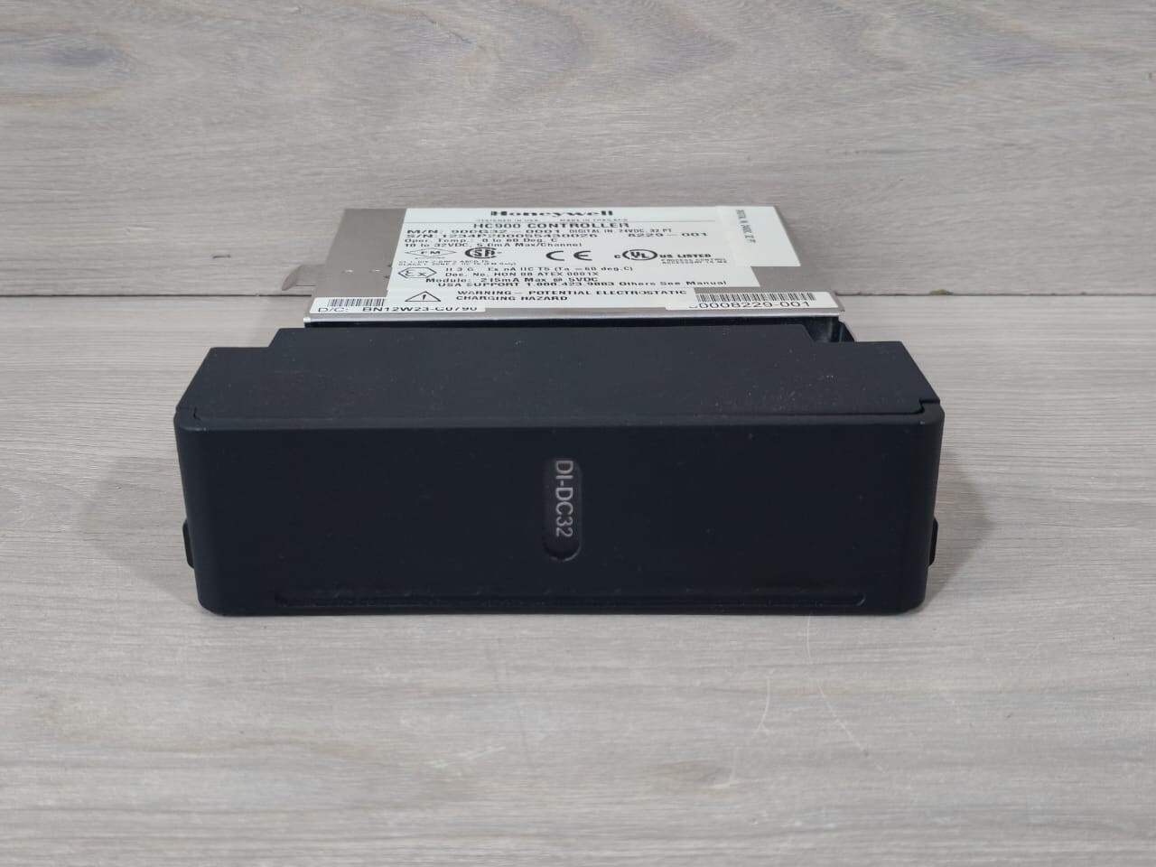 Honeywell 900G32-0001 Honeywell HC900 Controller 900G32-0001 Digital Input Module 6