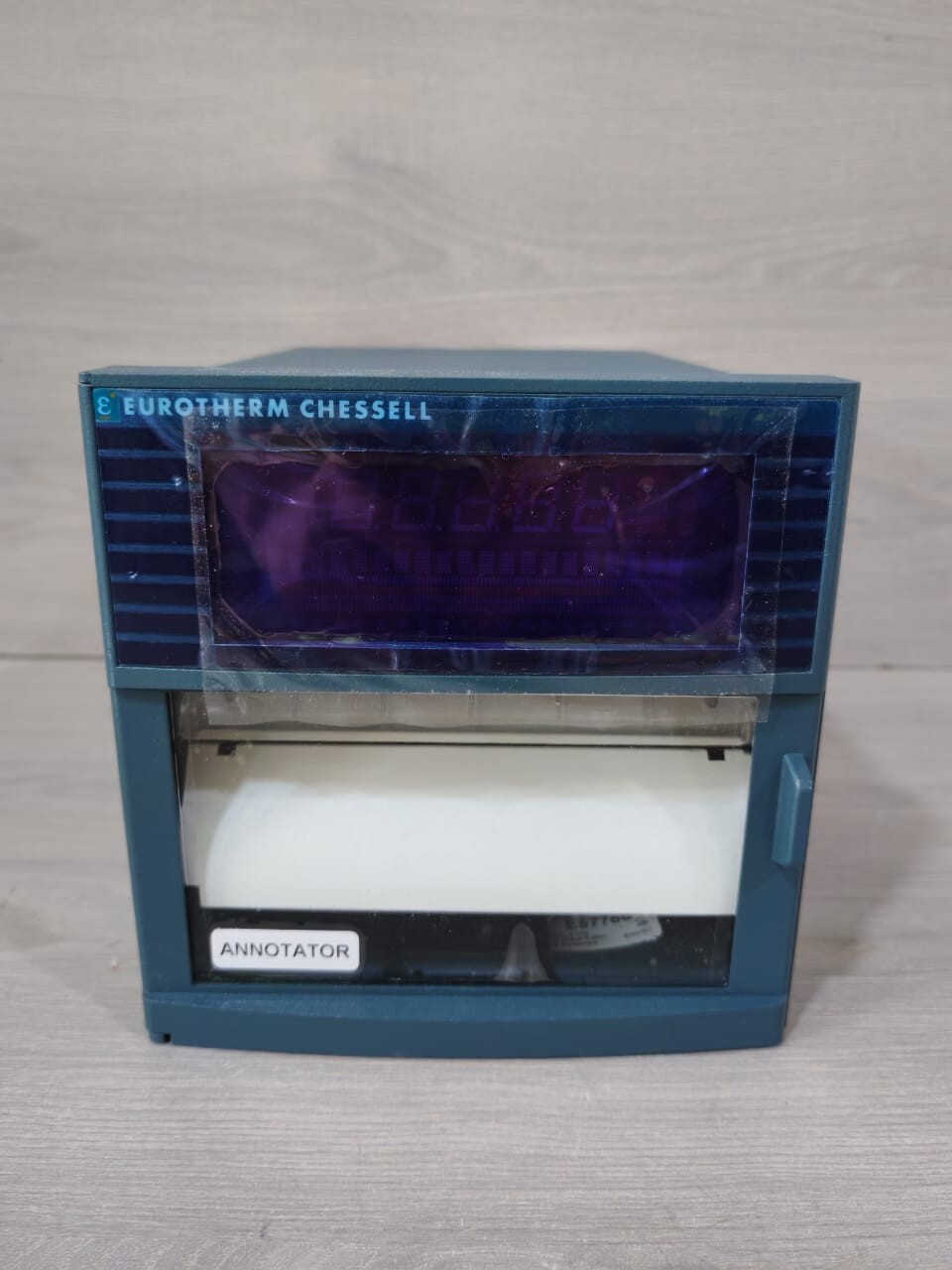 Eurotherm 100-240V-50-60HZ-NEW EUROTHERM CHESSELL 4103C CHART RECORDER 100-240V-50-60Hz 2