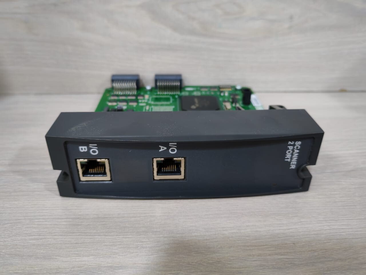 Honeywell 900C73R-0100-44 Honeywell HC900 Controller 900C73R-0100-44 Redundant I/O Scanner 9