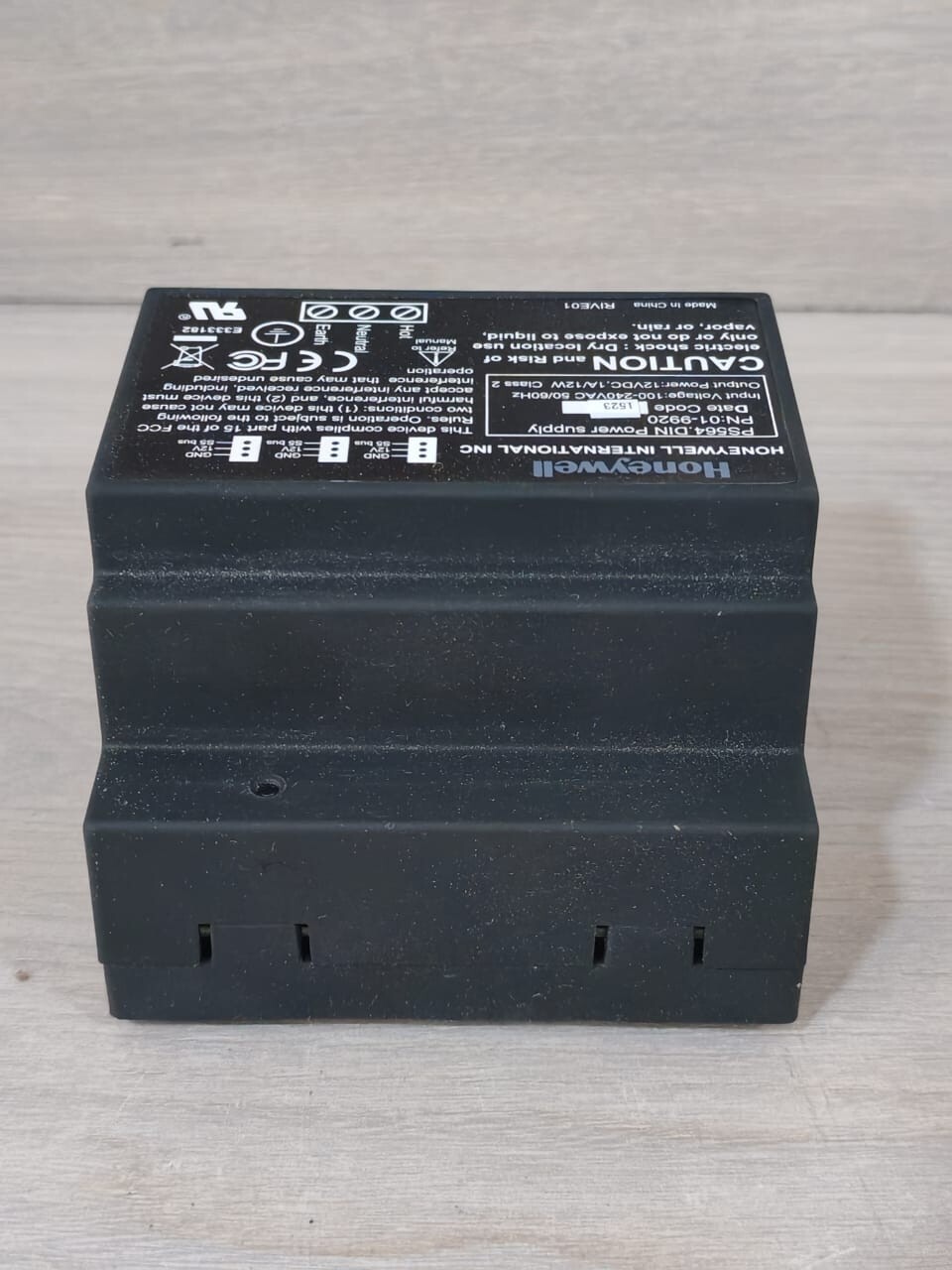 Honeywell PN-01 HONEYWELL PS564 DIN POWER SUPPLY PN 01-9920 100-240VAC 7