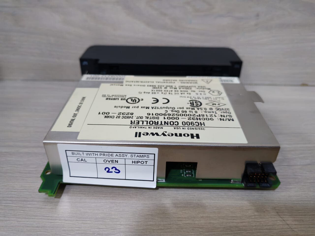 Honeywell 900H32-0001 Honeywell HC900 Controller 900H32-0001 Digital Output Module 7