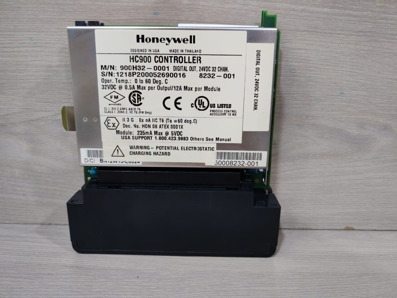 Honeywell HC900 Controller 900H32-0001 Digital Output Module