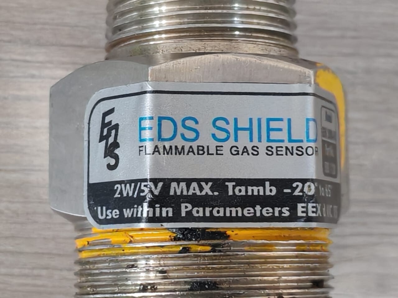 EDS SHIELD EDS 1/20 EDS SHIELD GDH 3000-01 P/n: EDS 1/20 FLAMMABLE GAS SENSOR HEAD 2