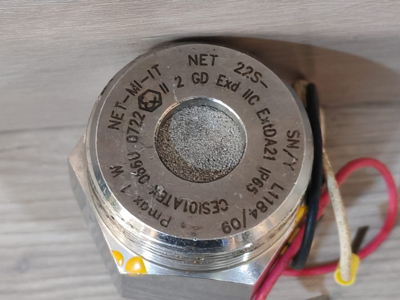 EDS SHIELD EDS 1/20 EDS SHIELD GDH 3000-01 P/n: EDS 1/20 FLAMMABLE GAS SENSOR HEAD 5
