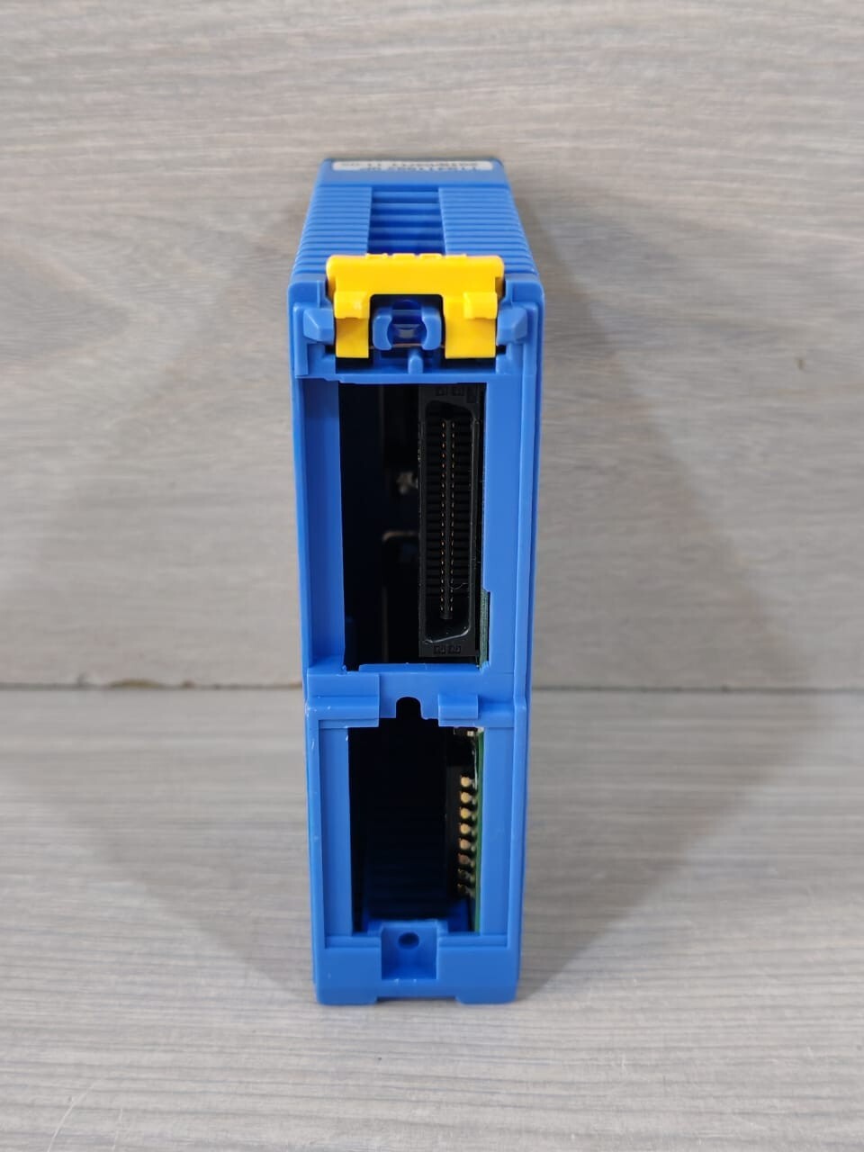 Yokogawa F3LC12-1F YOKOGAWA F3LC12-1F REV 11.05 PERSONAL COMPUTER LINK MODULES 7
