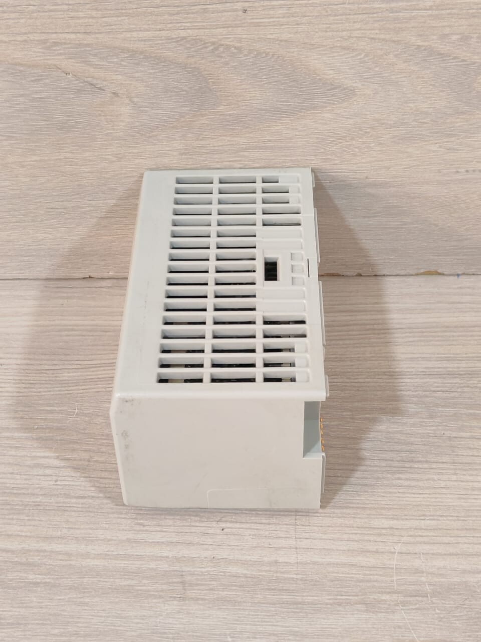 Allen-Bradley 96268276 REV.C01 F/W REV.BLANK ALLEN BRADLEY 1794-OB16P SER.A P/N;96268276 REV.C01 FW REV.BLANK FLEX I/O MODULE 8
