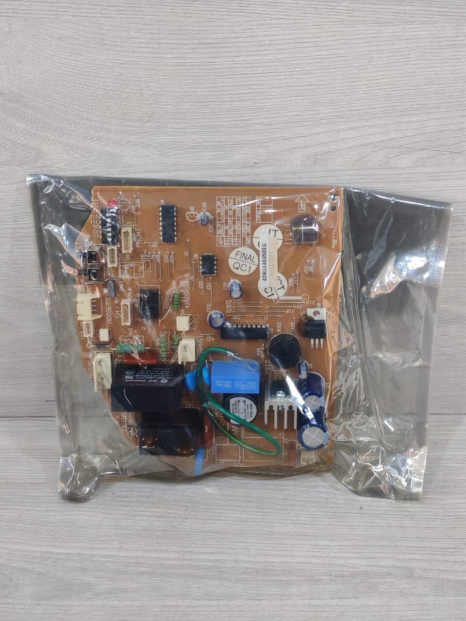 Carrier 42RG5A5501B G1.2.VE CARRIER 42KG4A5V50EG / 42RG5A5501B G1.2.VE CONTROL BOARD 2