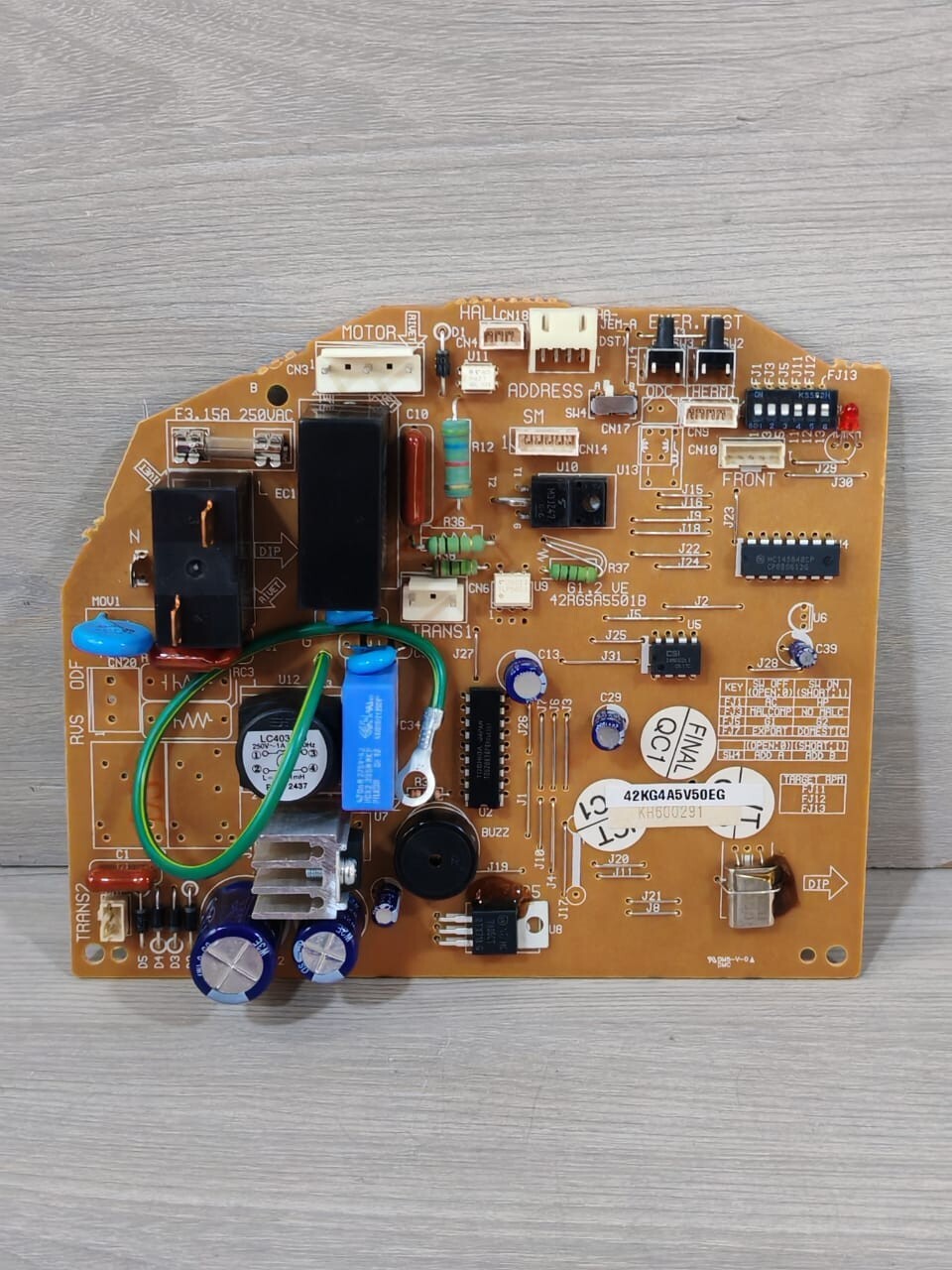 CARRIER 42KG4A5V50EG / 42RG5A5501B G1.2.VE CONTROL BOARD