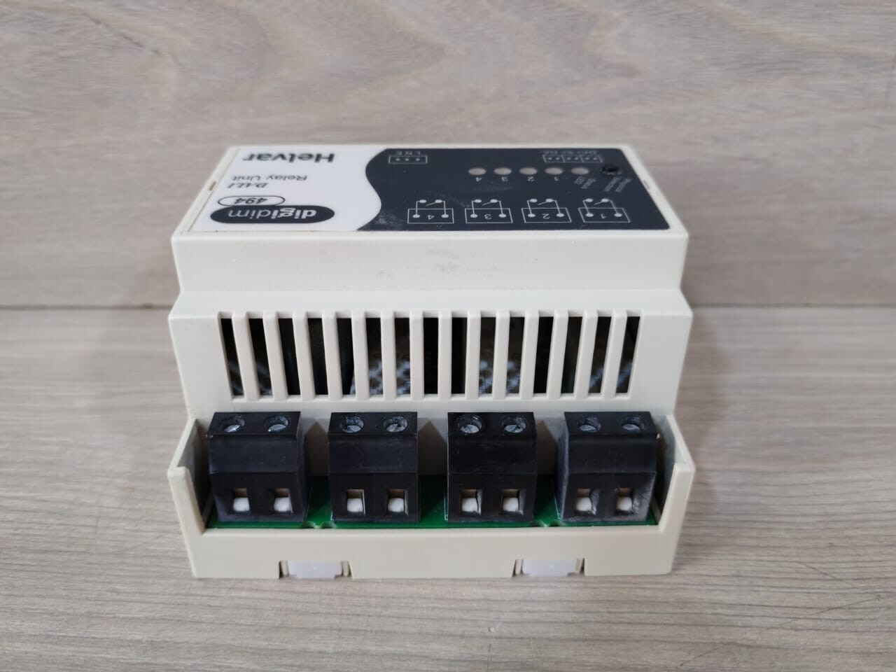 HELVAR DIGIDIM 494 HELVAR DIGIDIM 494 DALI RELAY UNIT (15 mA) 7
