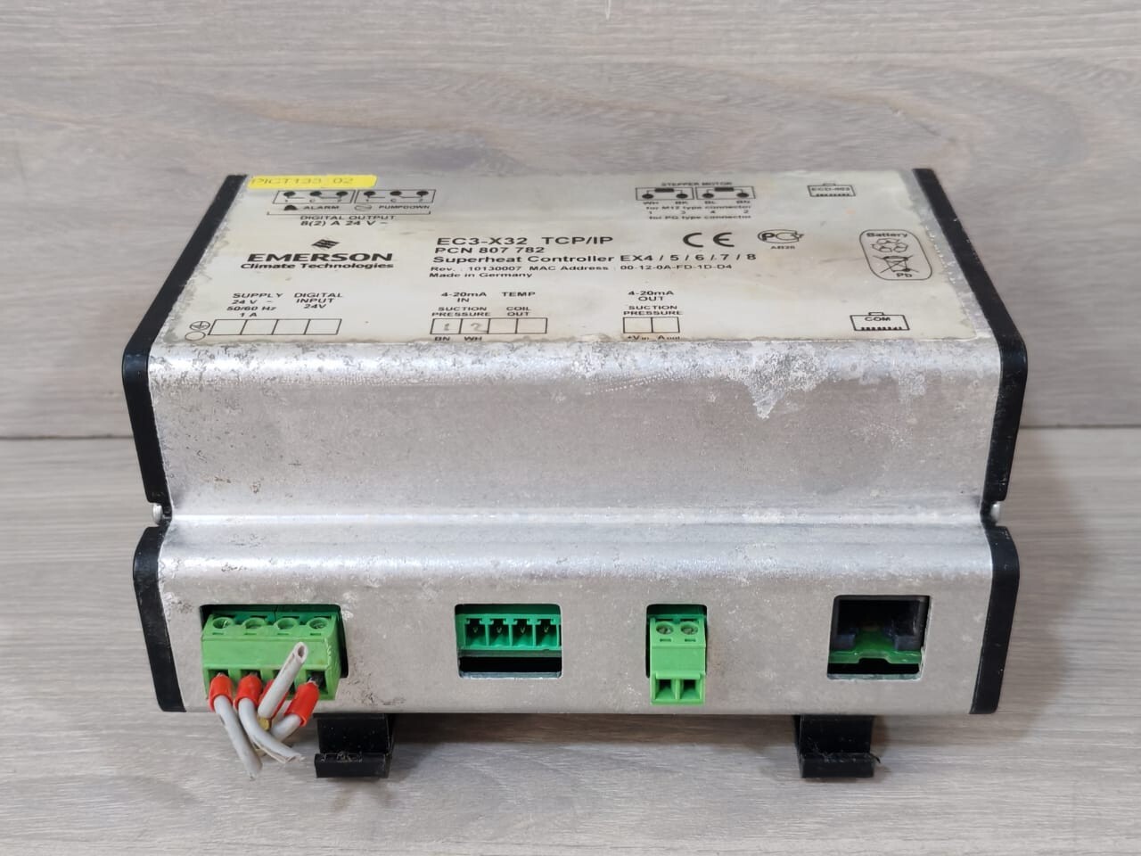 Emerson EX4/5/6/7/8 REV 10130007 EMERSON EC3-X32 TCP/IP PCN 807 782 SUPERHEAT CONTROLLER EX4/5/6/7/8 REV 10130007 4