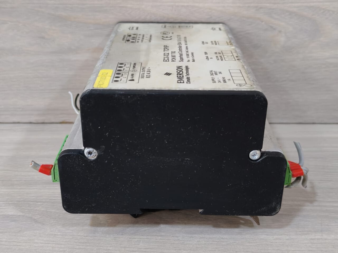 Emerson EX4/5/6/7/8 REV 10130007 EMERSON EC3-X32 TCP/IP PCN 807 782 SUPERHEAT CONTROLLER EX4/5/6/7/8 REV 10130007 7