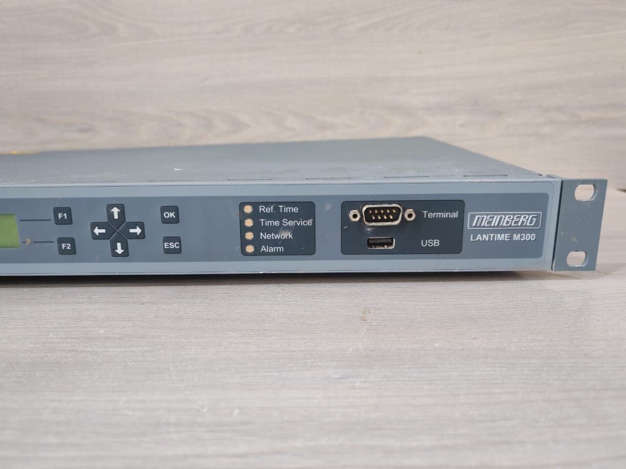 MEINBERG 36-72V DC/15W MEINBERG LANTIME M300 Multi Source Time Server 36-72V DC/15W 9