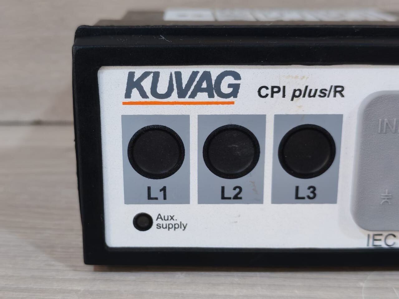 KUVAG CPI/R PLUS IEC61243-5 KUVAG CPI/R PLUS IEC61243-5 VOLTAGE DISPLAY SYSTEM 4