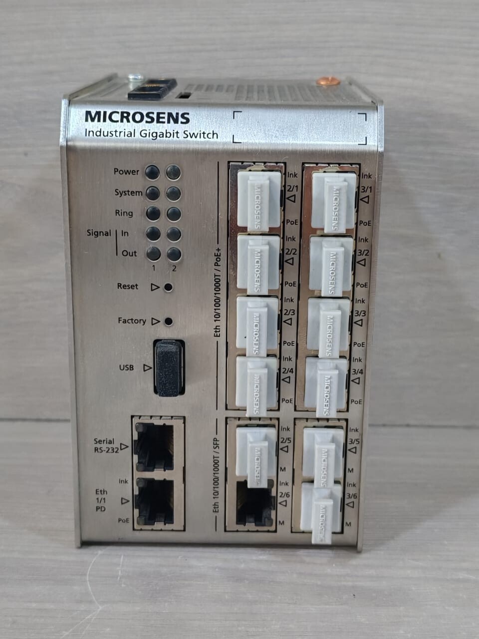 MICROSENS INDUSTRIAL GIGABIT SWITCH MS652119PM 2x24-57VDC- TRIED & TESTED