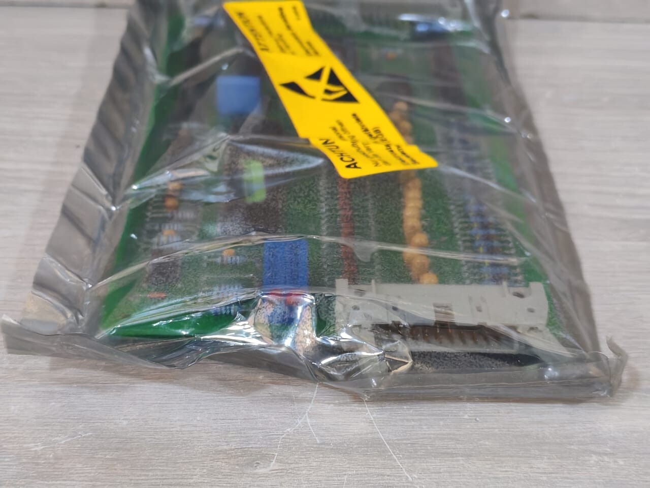 KONGSBERG/AUTRONICA KDA-2/R1 4-20MA KONGSBERG/AUTRONICA KDA-2/R1 4-20mA ANALOGUE INPUT BOARD- NEW WITH FILTHY BOX 6