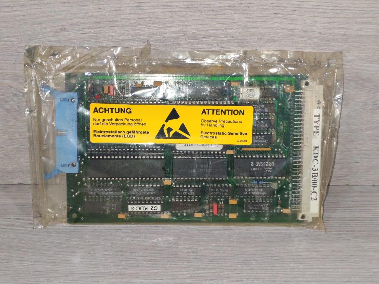 Kongsberg KDC-3B/00-C2 KONGSBERG KDC-3B/00-C2 INTERFACE BOARD 3