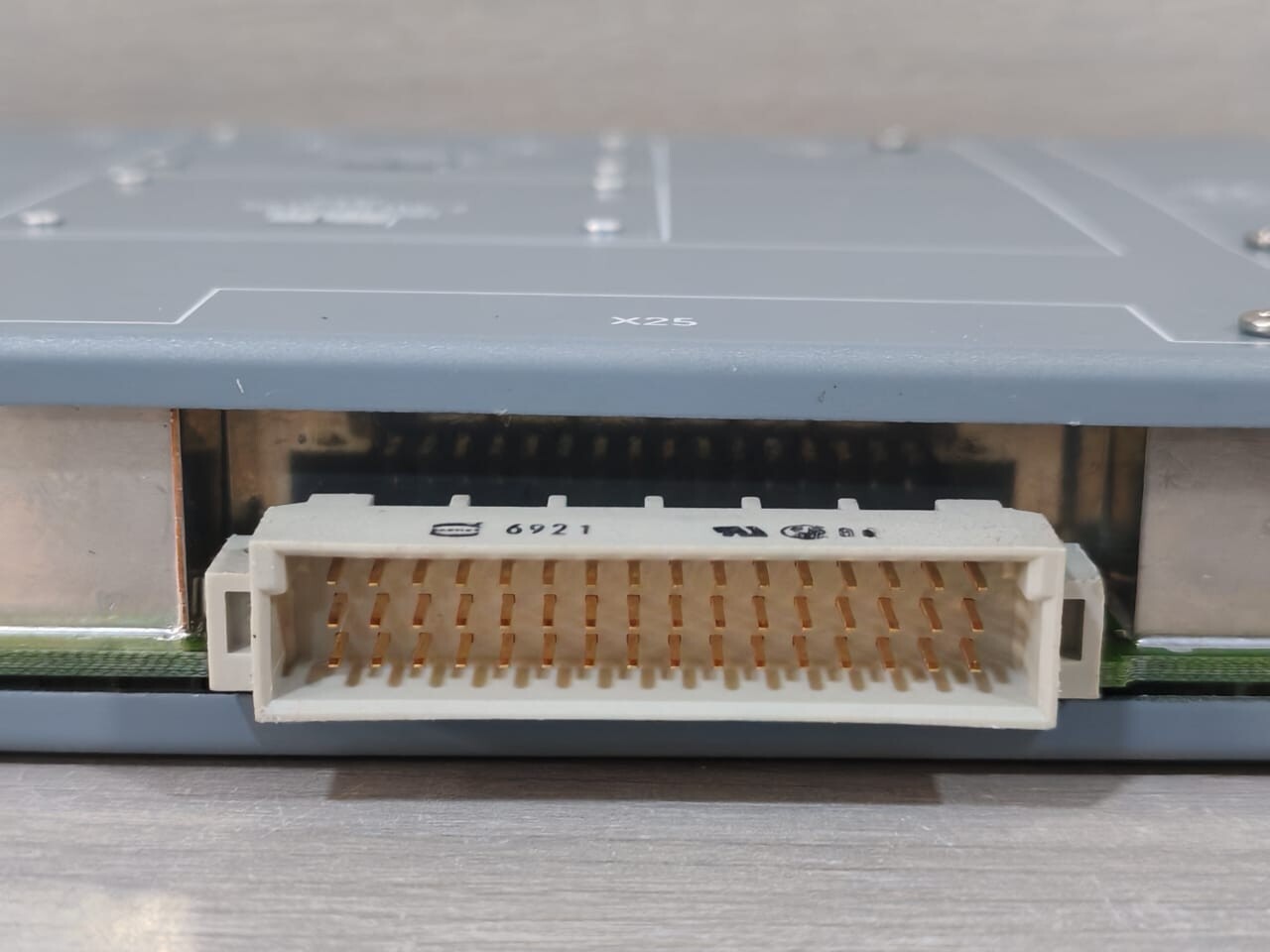 Rohde & Schwarz 2008.0248 ROHDE & SCHWARZ 2008.0248 MULTI-STANDARD 3