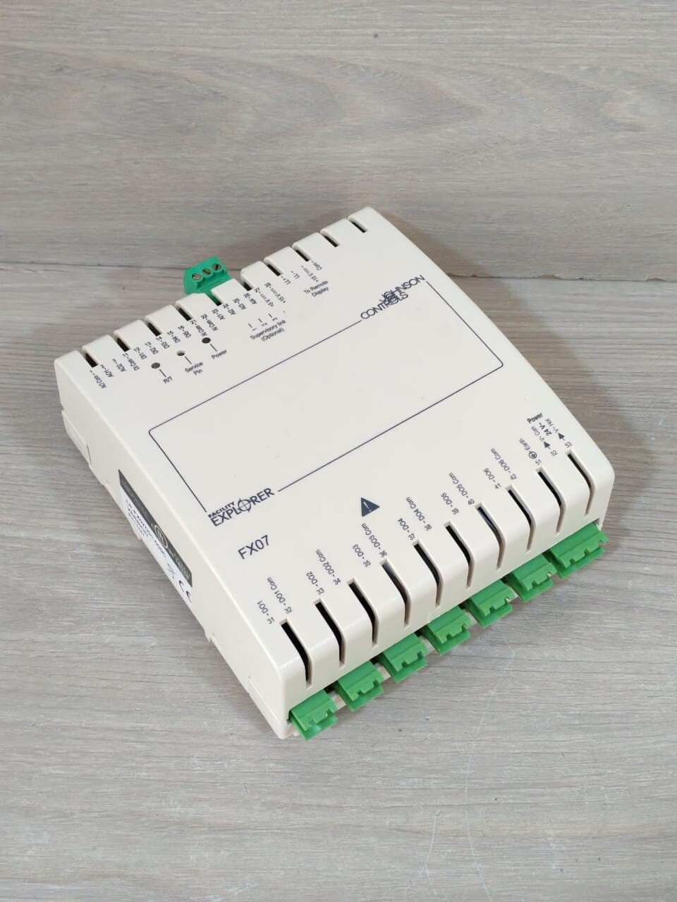 Johnson Controls FX07 LP-FX07D01-000C RY11341 JOHNSON CONTROLS FX07 LP-FX07D01-000C RY11341 FIELD CONTROLLER 24VAC 5
