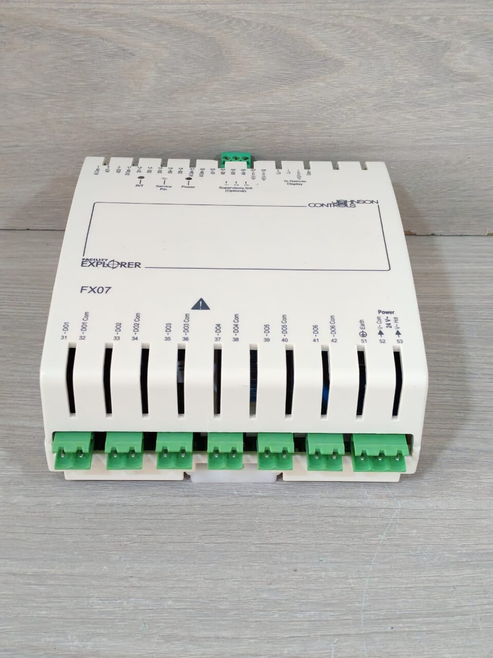 Johnson Controls FX07 LP-FX07D01-000C RY11341 JOHNSON CONTROLS FX07 LP-FX07D01-000C RY11341 FIELD CONTROLLER 24VAC 10