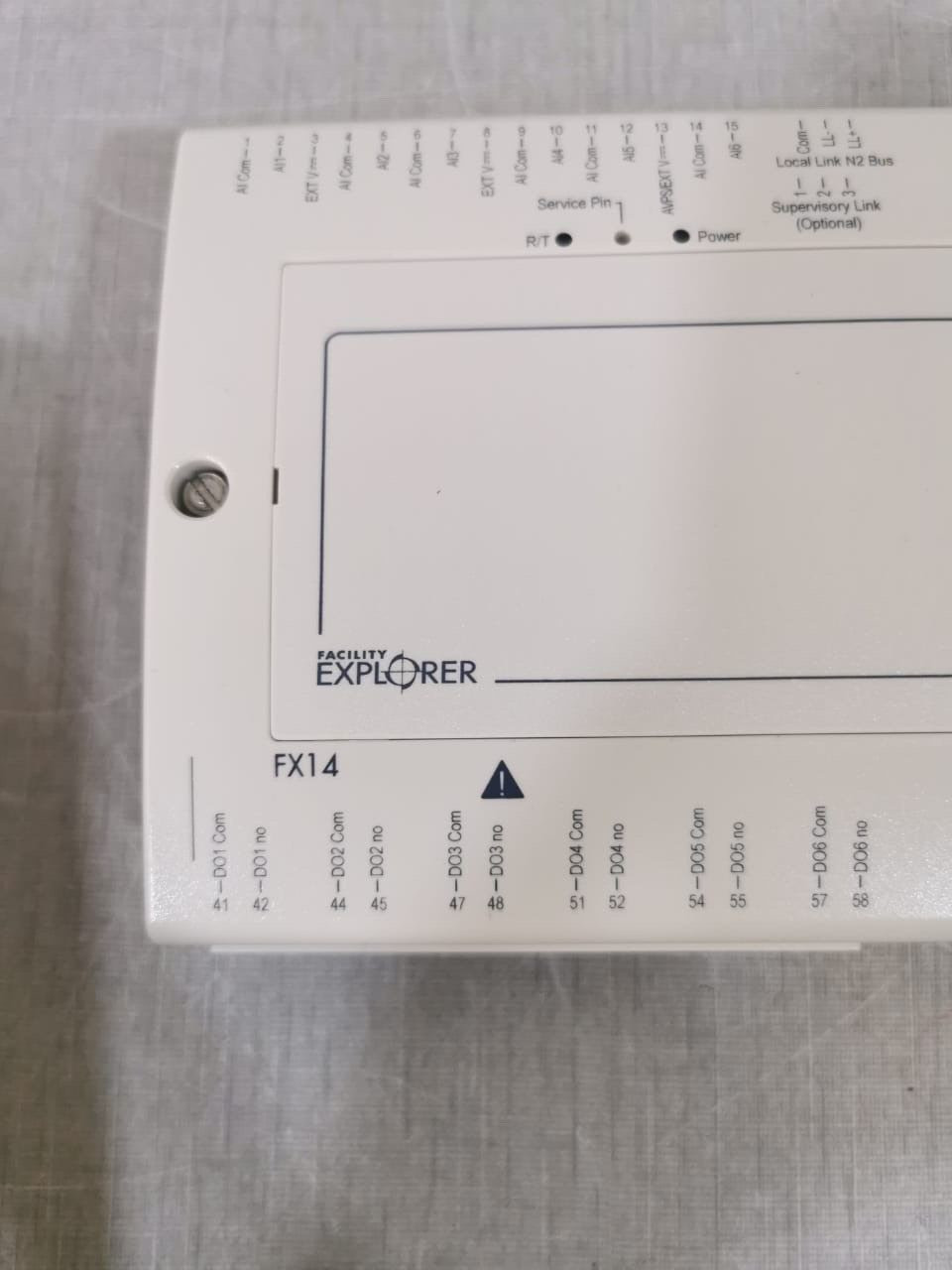 Johnson Controls LP-FX14D21-000C JOHNSON CONTROLS FX14 LP-FX14D20-000C VERSION A CONTROLLER 3