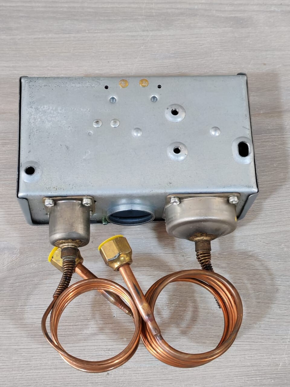 Johnson Controls P72MA-1C Johnson Controls P72MA-1C Dual Pressure Control 7