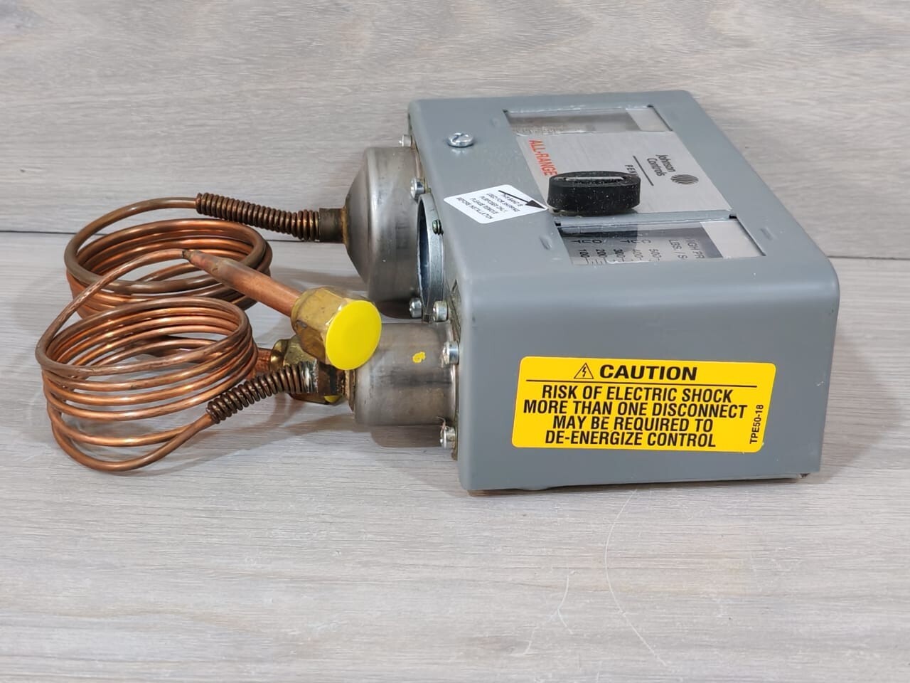 Johnson Controls P72MA-1C Johnson Controls P72MA-1C Dual Pressure Control 10