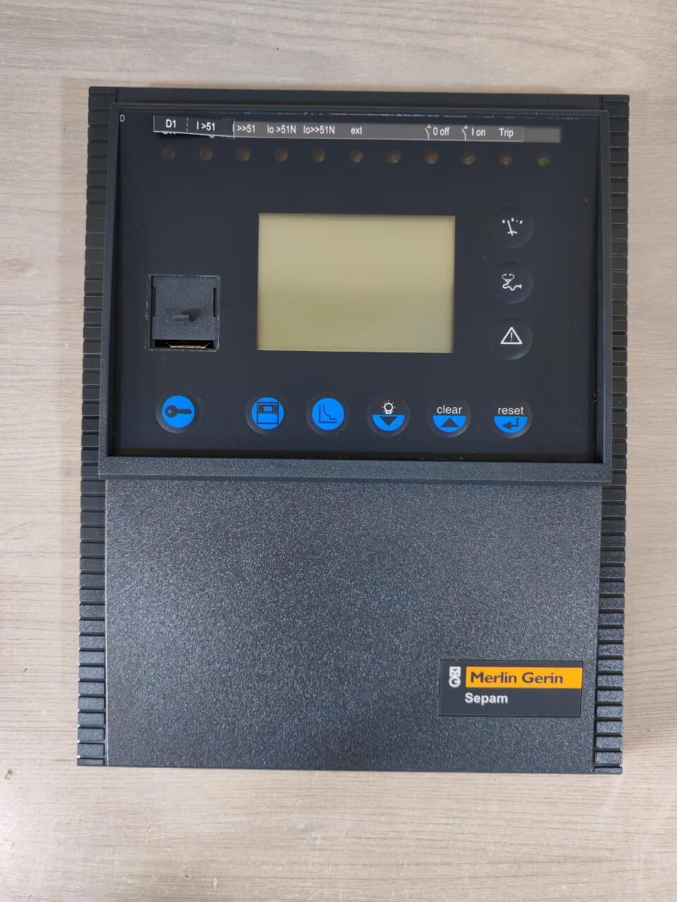 Schneider Electric 59694 SCHNEIDER ELECTRIC SDK303 59694 DIGITAL PROTECTION RELAY KIT DSM 20/40 0440001 2
