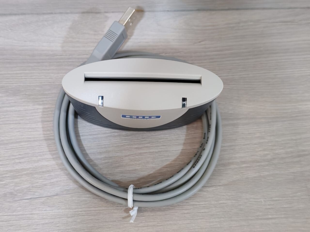 HID R31210349-1 HID OMNIKEY 3121 USB Smart Card Reader P/n: R31210349-1 2