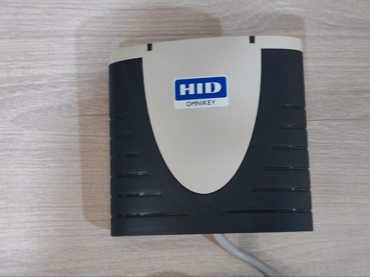 HID R31210349-1 HID OMNIKEY 3121 USB Smart Card Reader P/n: R31210349-1 5