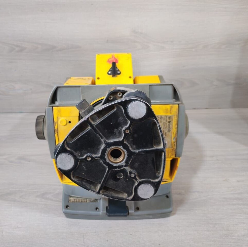 Trimble TRIMBLE5601 TRIMBLE 5601 DR ROBOTIC TOTAL STATION - & 6
