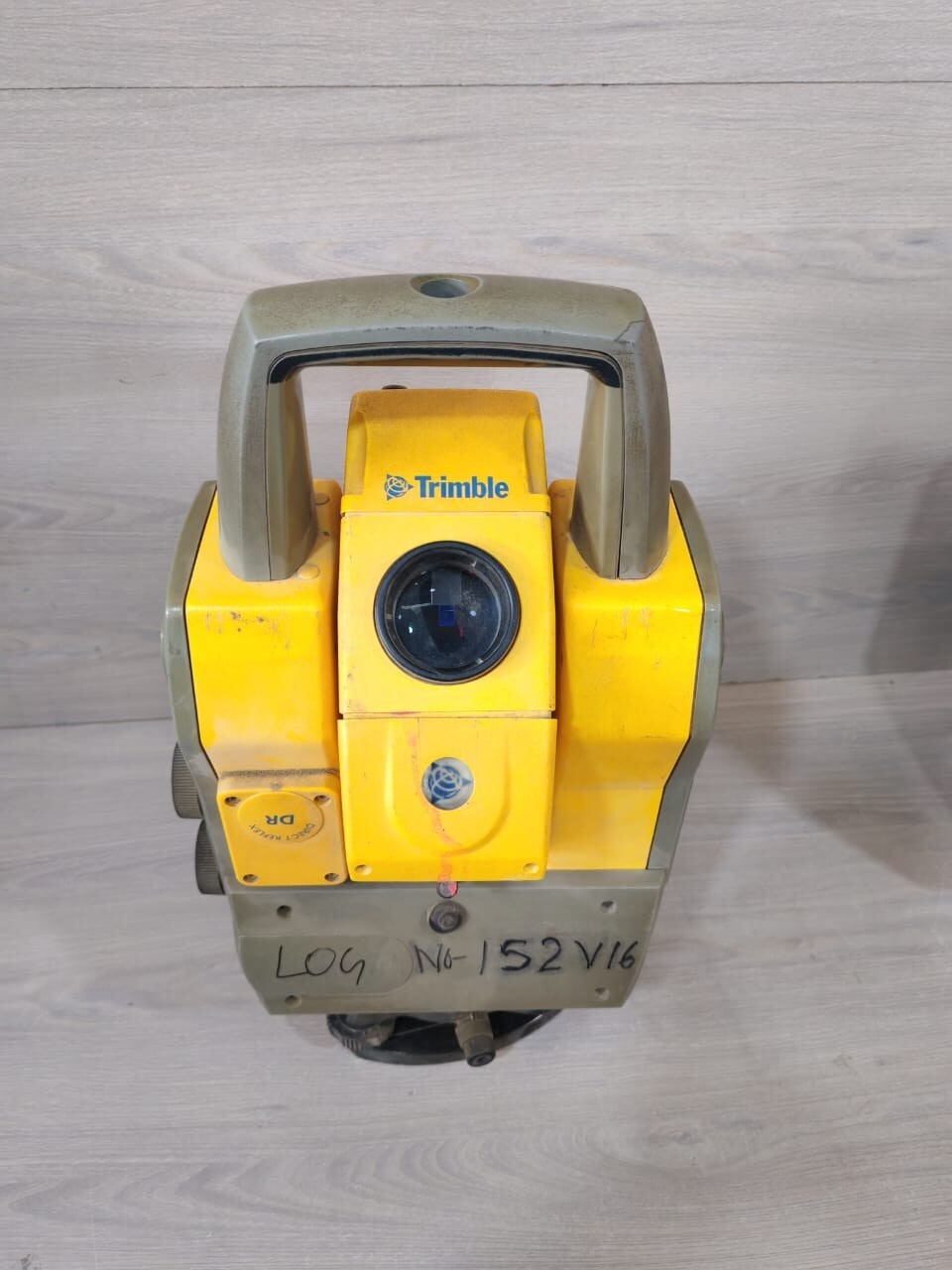 Trimble TRIMBLE5601 TRIMBLE 5601 DR ROBOTIC TOTAL STATION - & 8