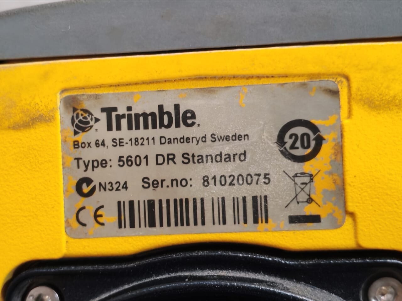 Trimble 5601 DR TRIMBLE 5601 DR ROBOTIC TOTAL STATION WITH GEODIMETER CU MONITOR 5