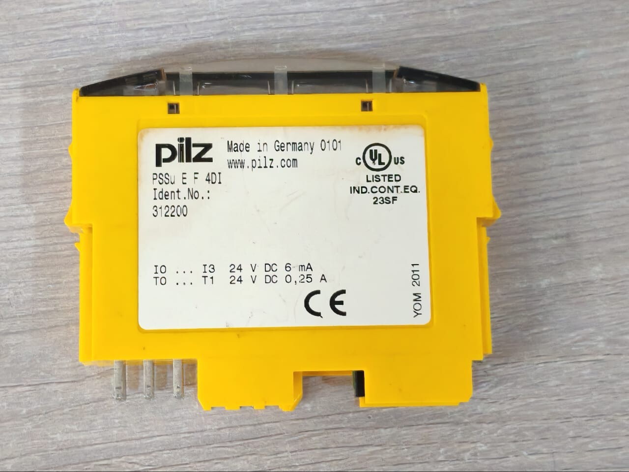 Pilz 312200 Pilz PSSu E F 4DI Safety Input Module 312200 4