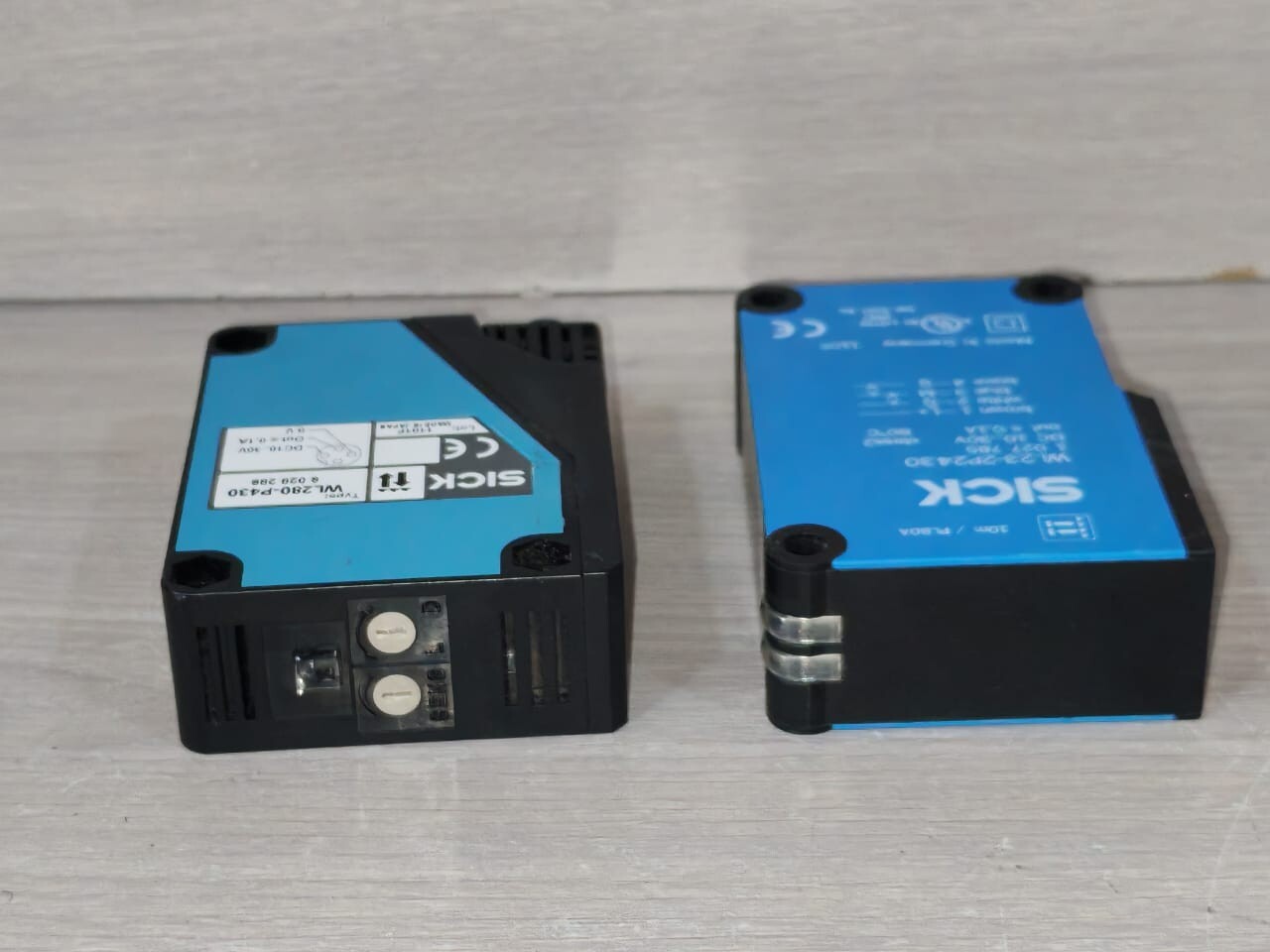 SICK WL23-2P2430 Sick WL23-2P2430 and WL280-P430 Photoelectric Sensors 4
