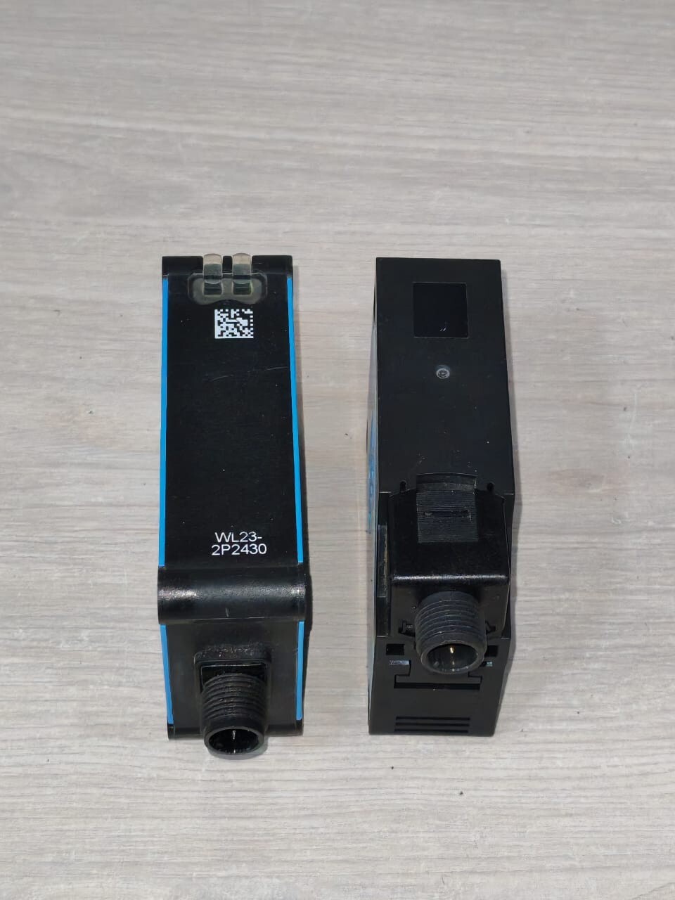 SICK WL23-2P2430 Sick WL23-2P2430 and WL280-P430 Photoelectric Sensors 7