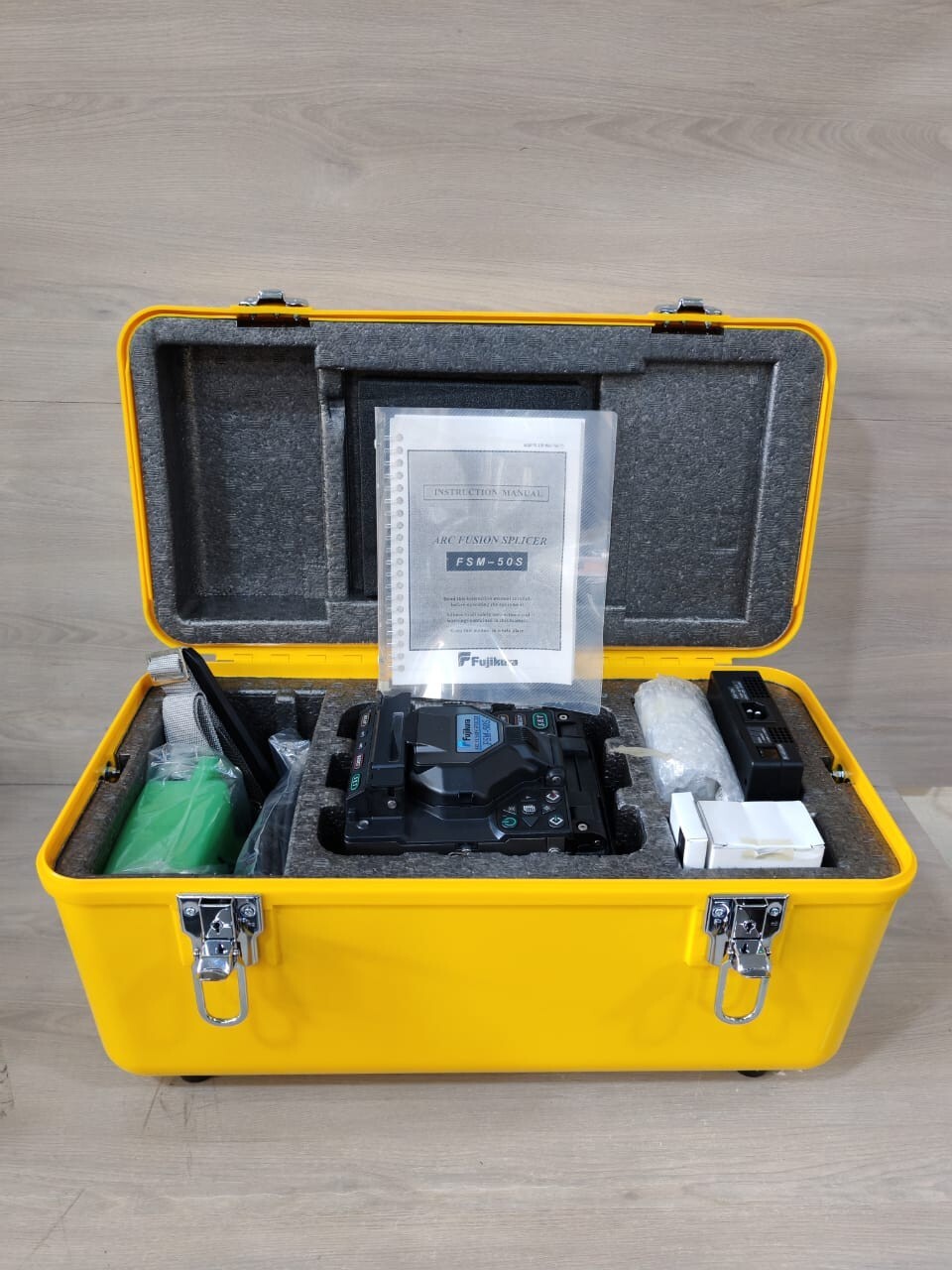 FUJIKURA FSM-50S ARC FUSION SPLICER