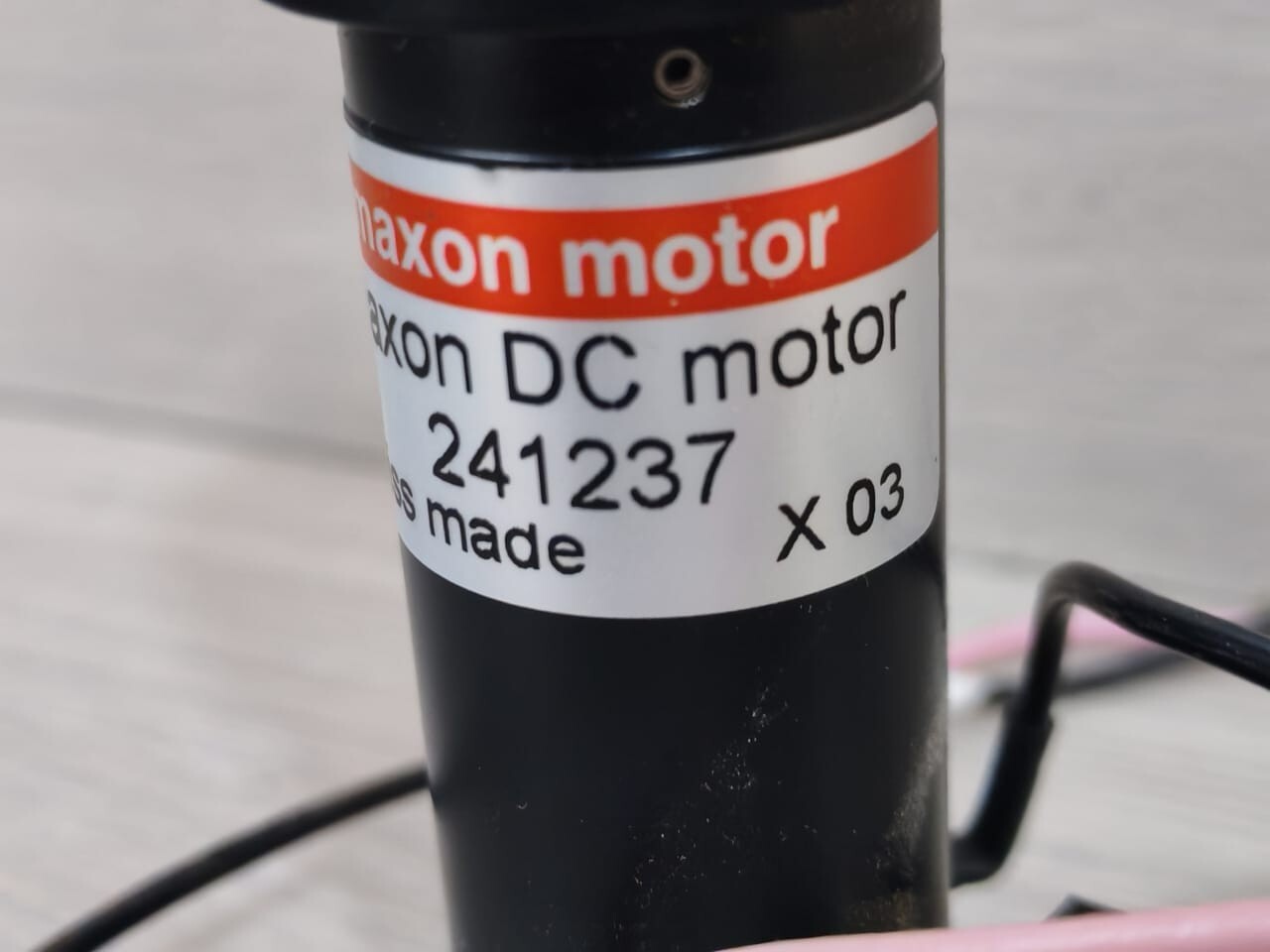 MAXON 241237 MAXON MOTOR 241237 DC MOTOR SWISS MADE X 03 2